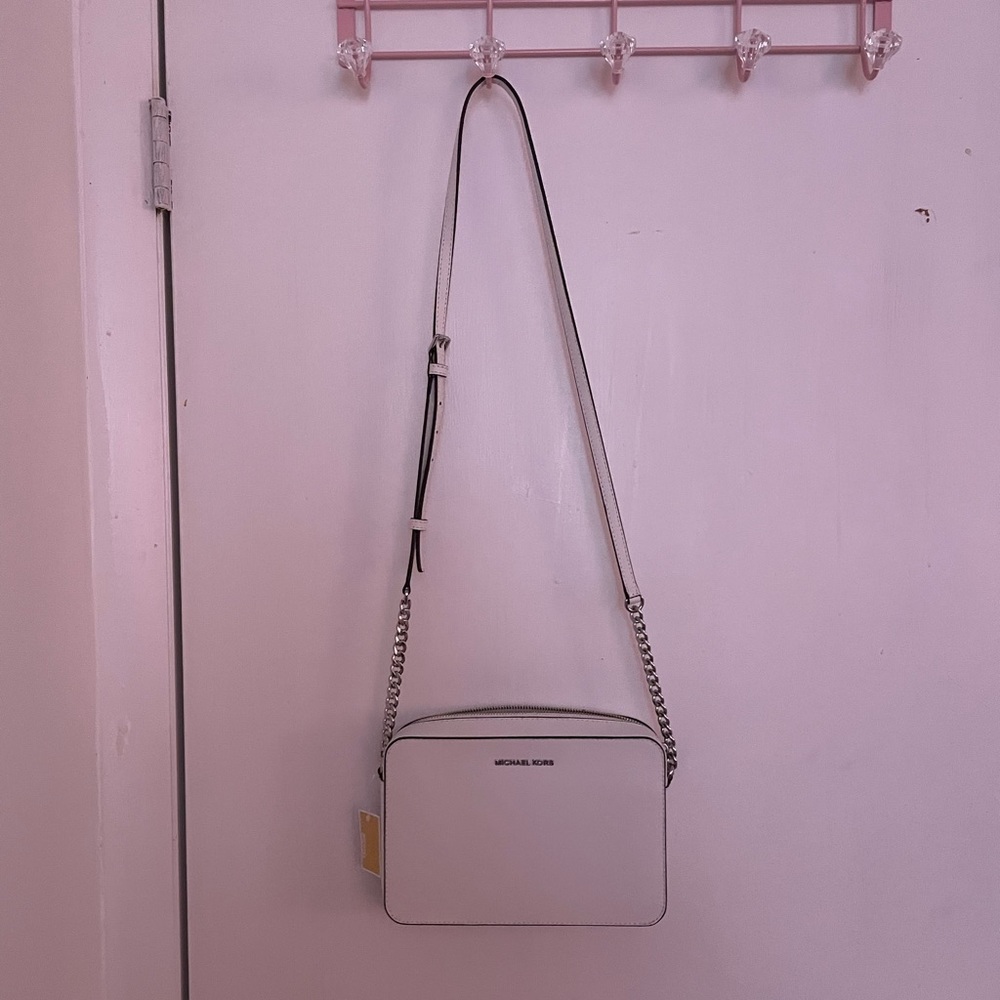 White Michael Kors Crossbody